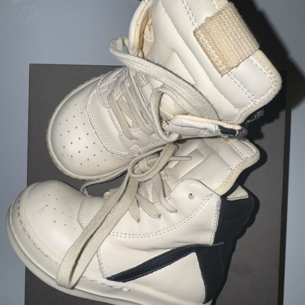 Rick Owens Kids White and Black High-Tops